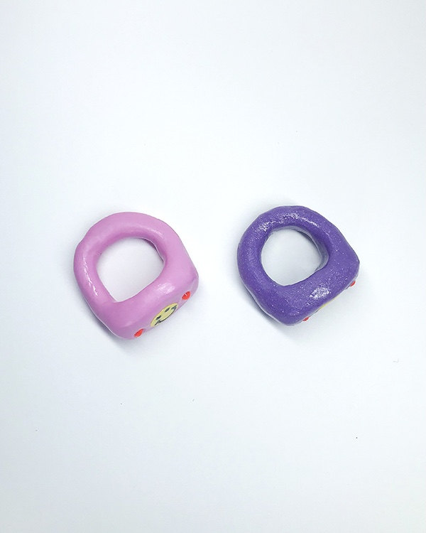 YELLOW SMILE RING